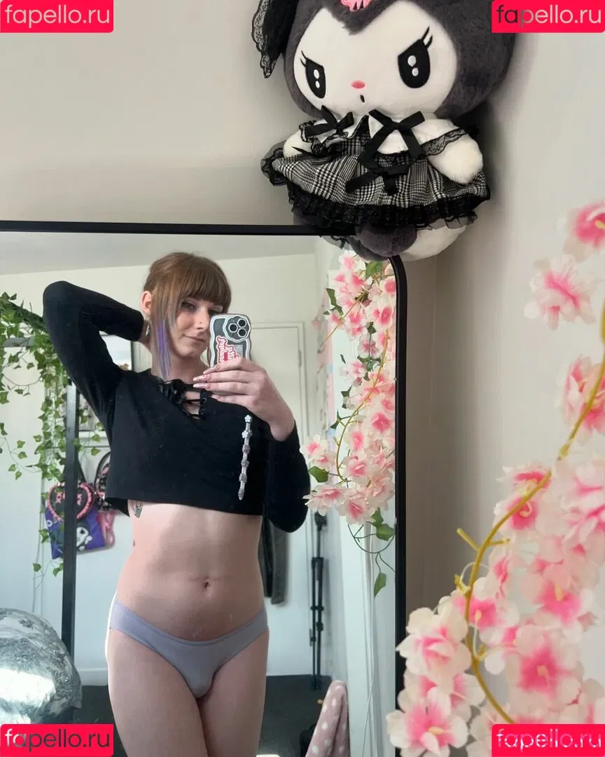 Cassie Moans Onlyfans Photo Gallery 