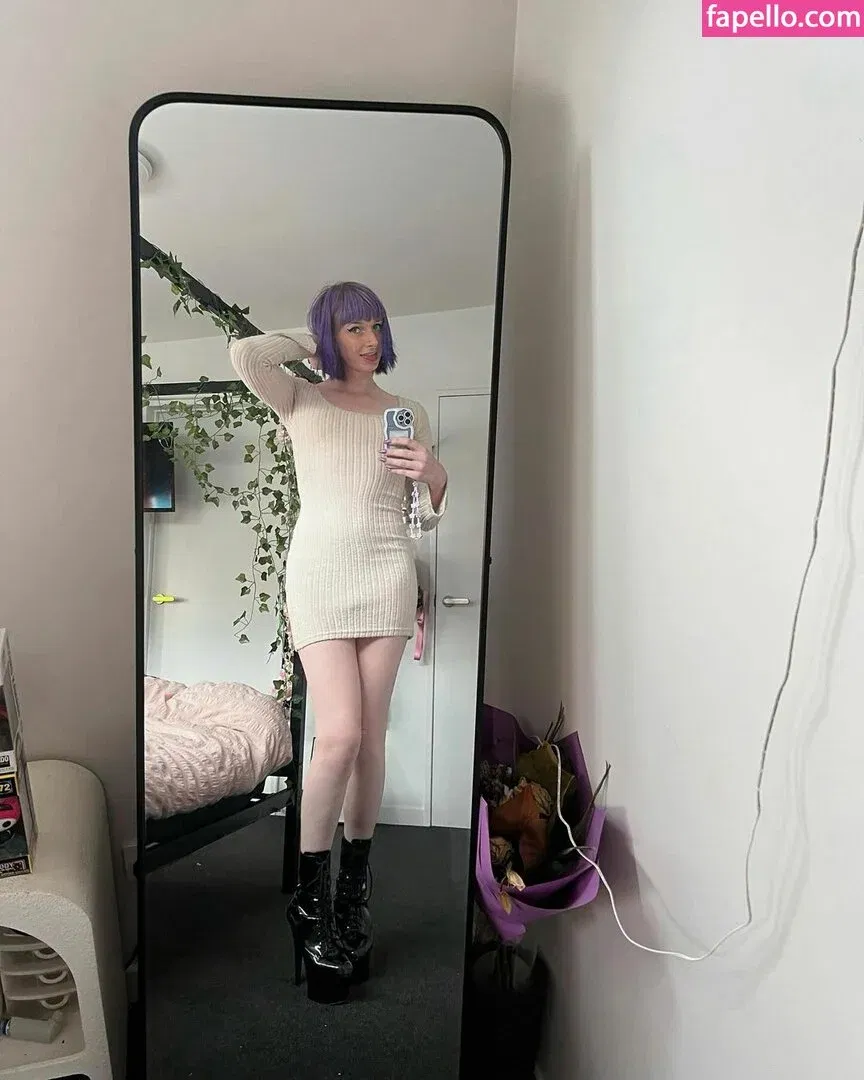 Cassie Moans Onlyfans Photo Gallery 