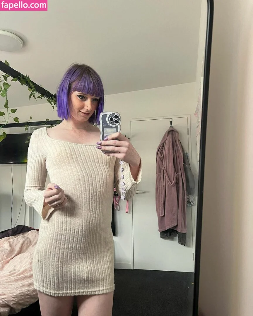 Cassie Moans Onlyfans Photo Gallery 