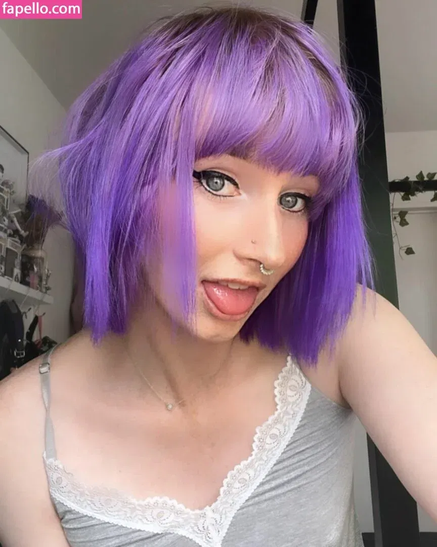 Cassie Moans Onlyfans Photo Gallery 