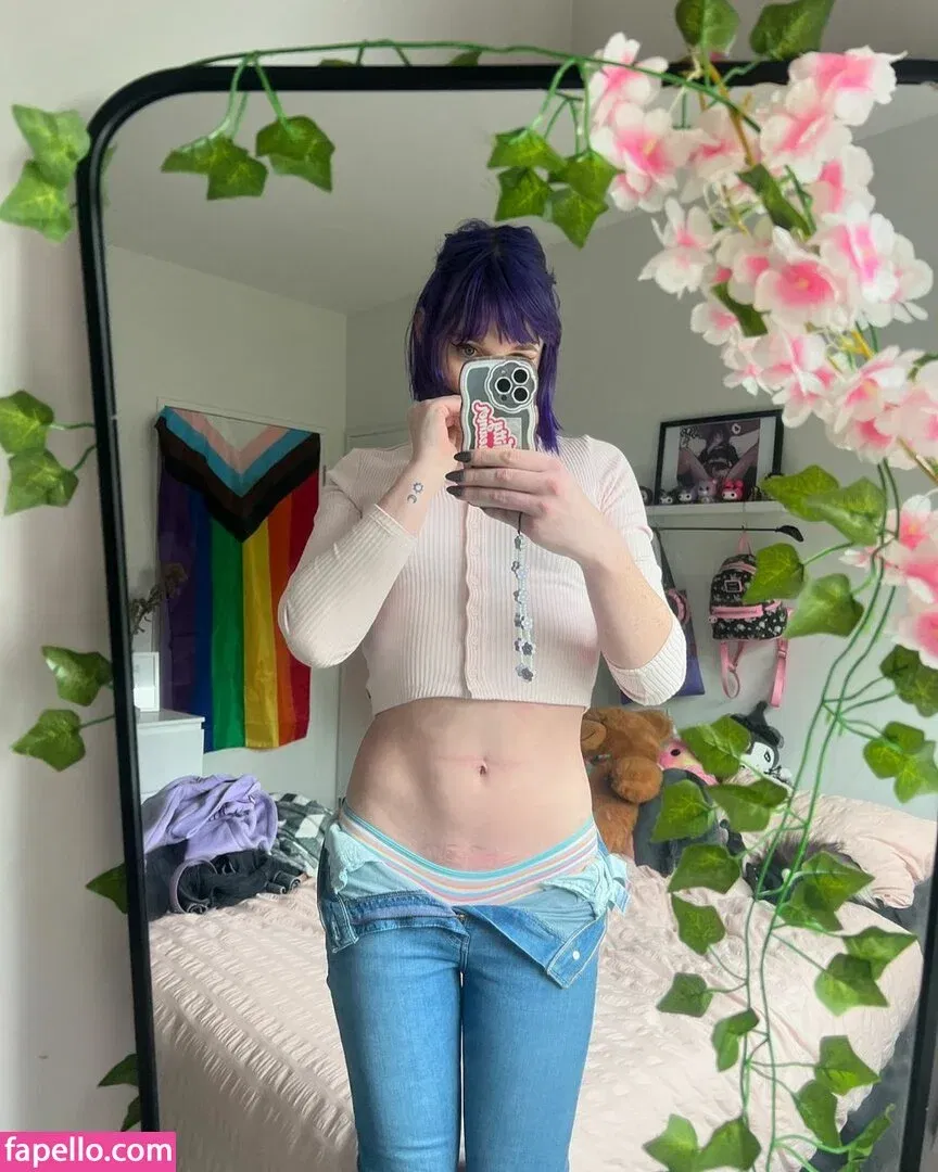 Cassie Moans Onlyfans Photo Gallery 