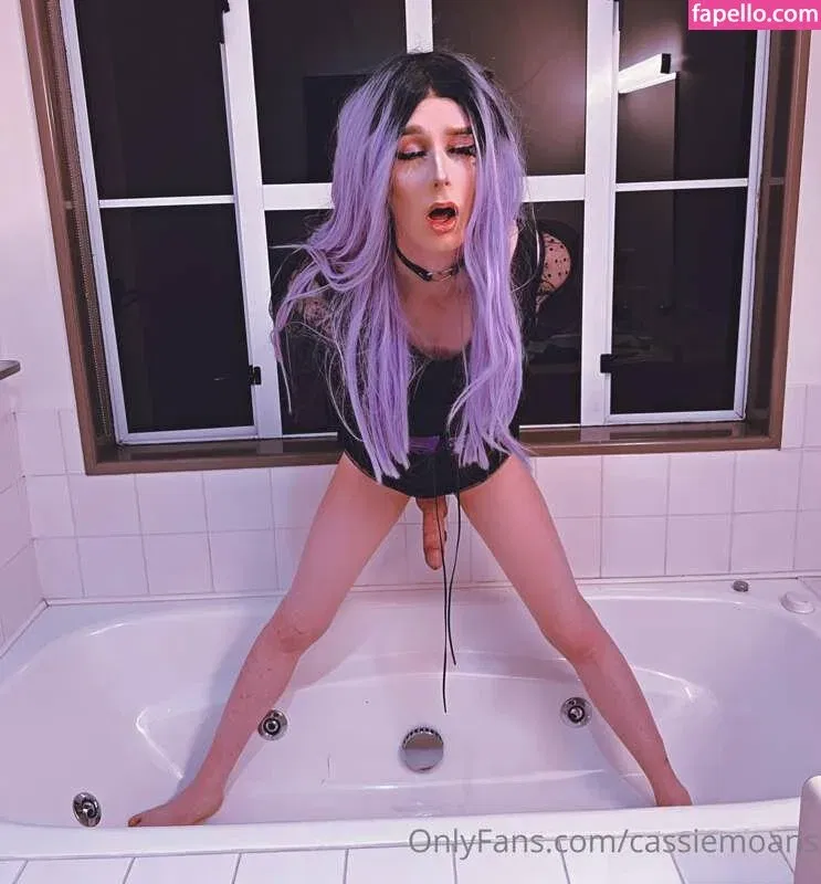 Cassie Moans Onlyfans Photo Gallery 