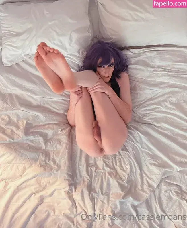 Cassie Moans Onlyfans Photo Gallery 