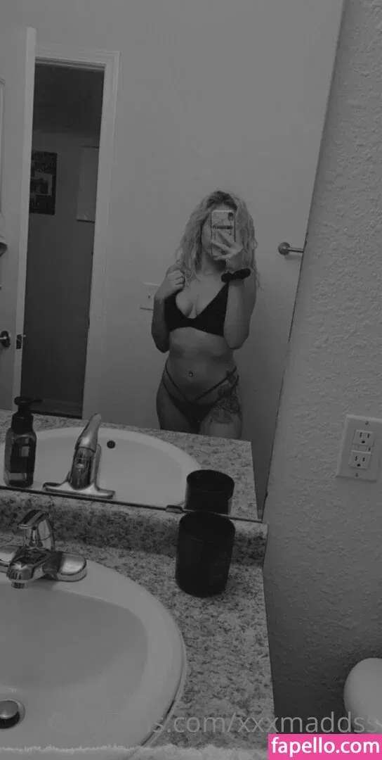 xxxmaddss Onlyfans Photo Gallery 