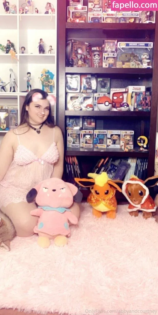 lustfulgeek Onlyfans Photo Gallery 