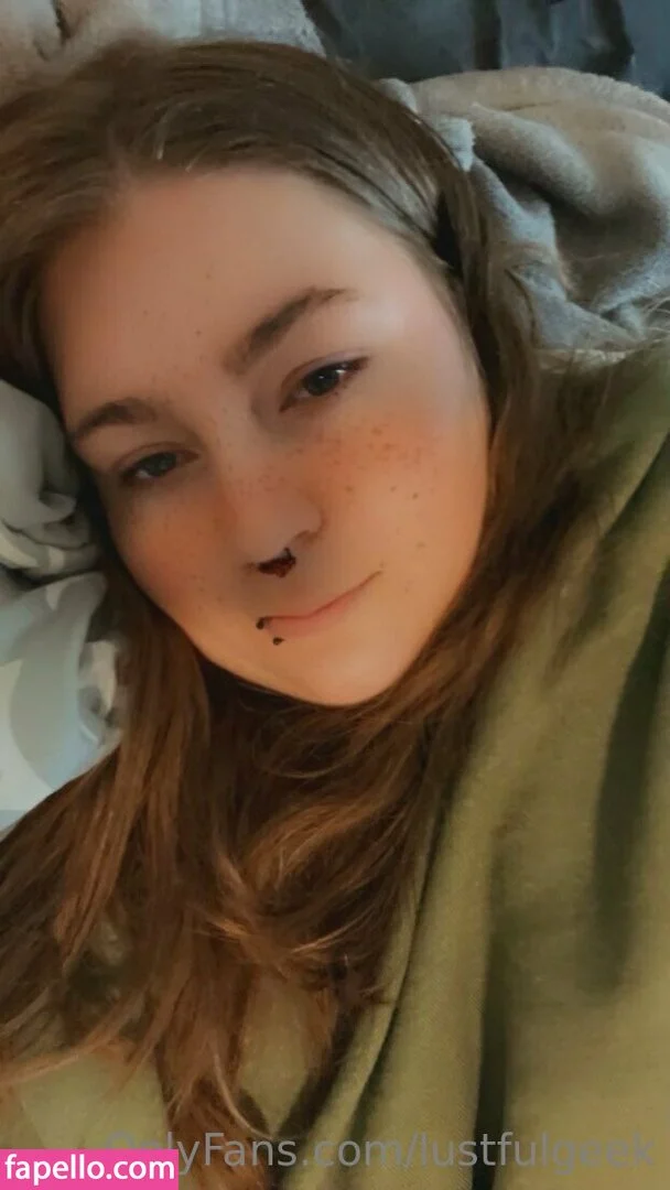 lustfulgeek Onlyfans Photo Gallery 