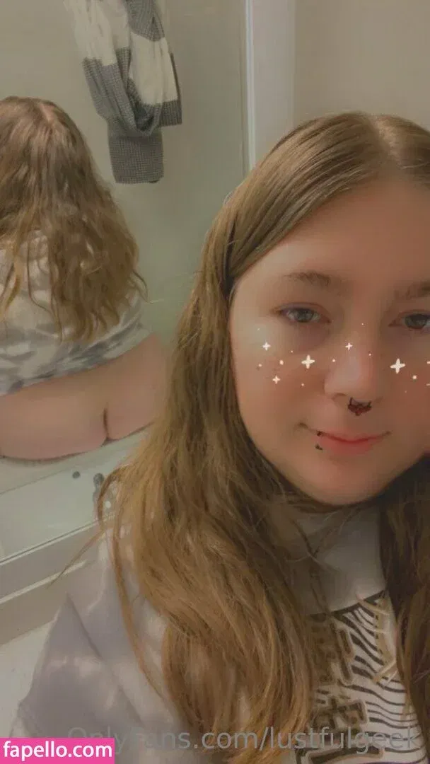 lustfulgeek Onlyfans Photo Gallery 