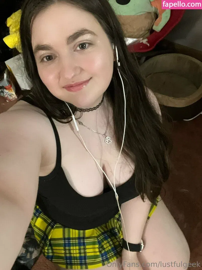 lustfulgeek Onlyfans Photo Gallery 