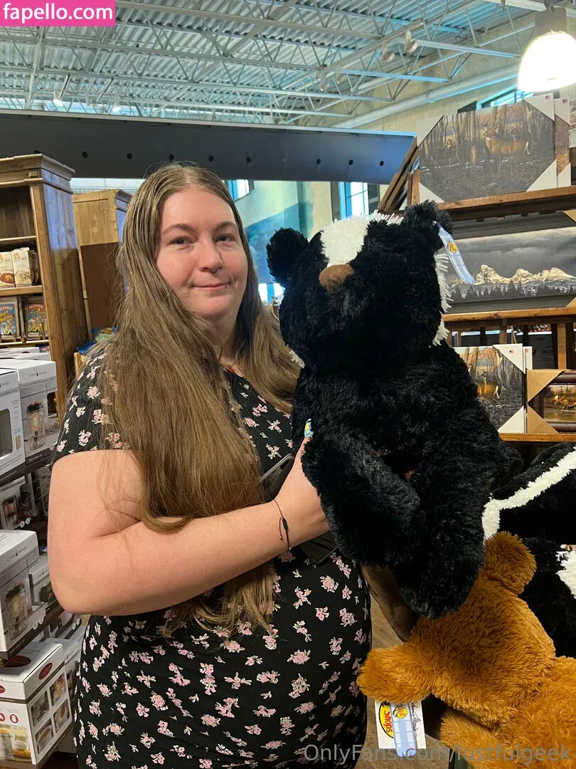 lustfulgeek Onlyfans Photo Gallery 