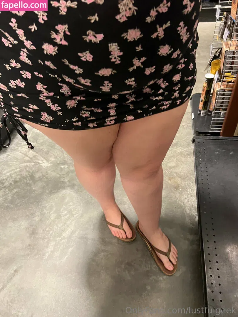 lustfulgeek Onlyfans Photo Gallery 