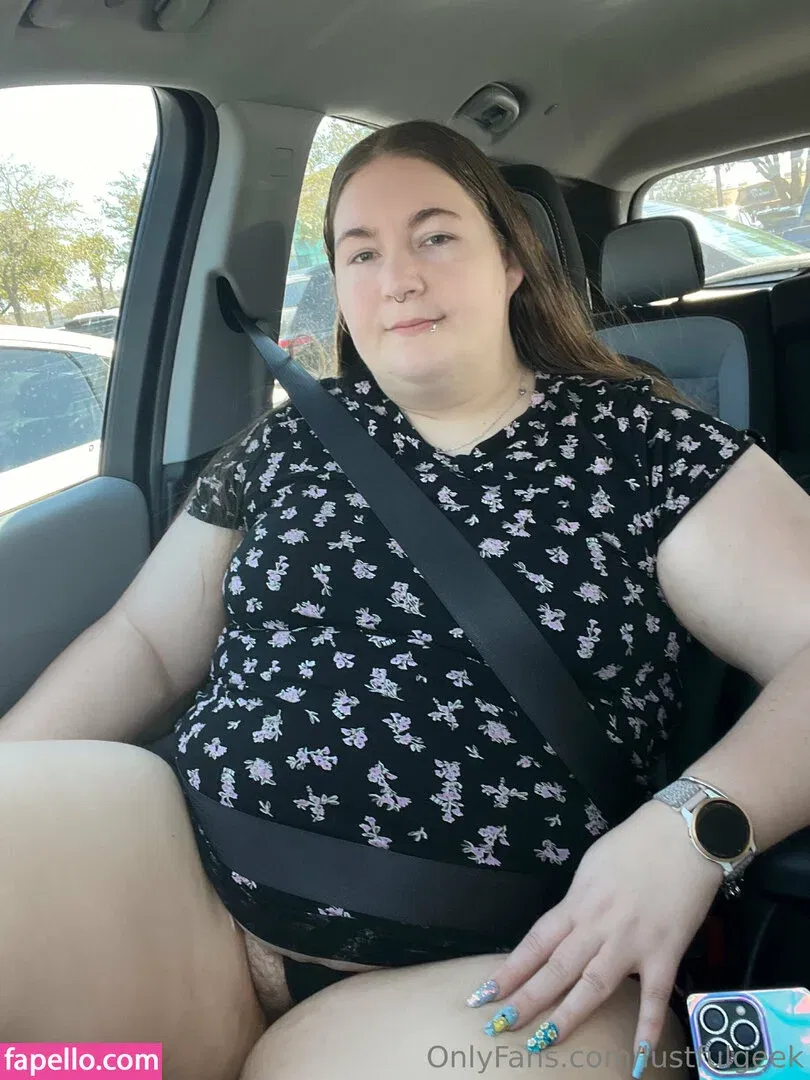 lustfulgeek Onlyfans Photo Gallery 