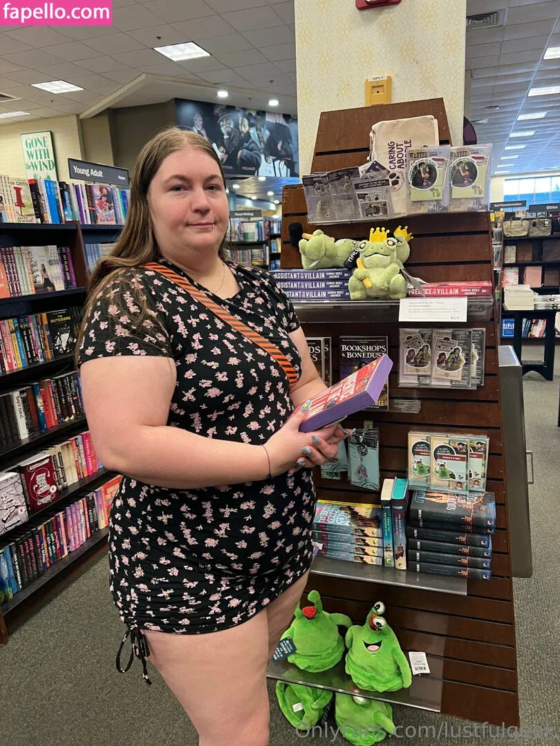 lustfulgeek Onlyfans Photo Gallery 