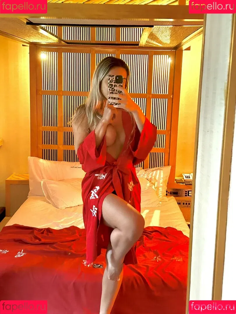 Paola Mello Onlyfans Photo Gallery 