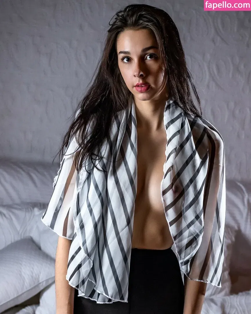 nora.iris Onlyfans Photo Gallery 