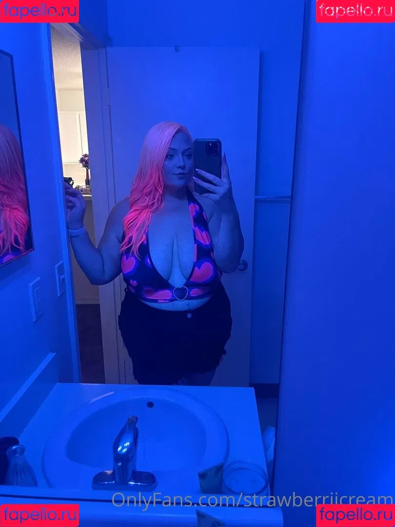 strawberriicream Onlyfans Photo Gallery 