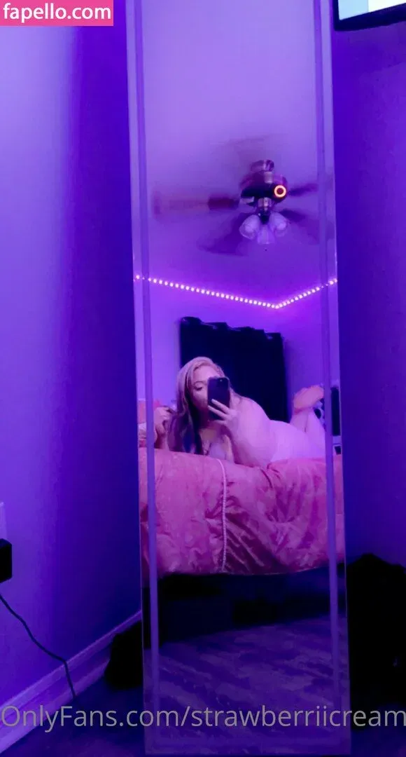 strawberriicream Onlyfans Photo Gallery 