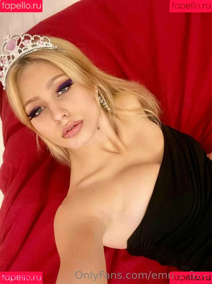 emmy_almyy Onlyfans Photo Gallery 