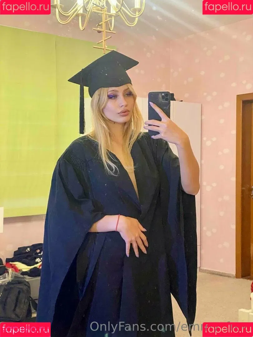 emmy_almyy Onlyfans Photo Gallery 