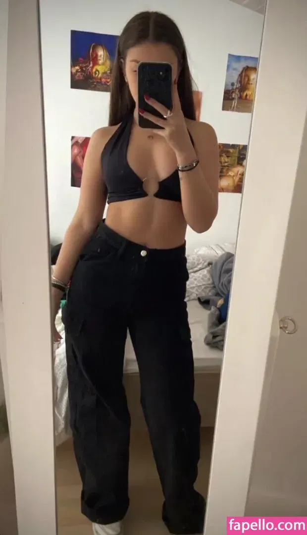 emmy_almyy Onlyfans Photo Gallery 