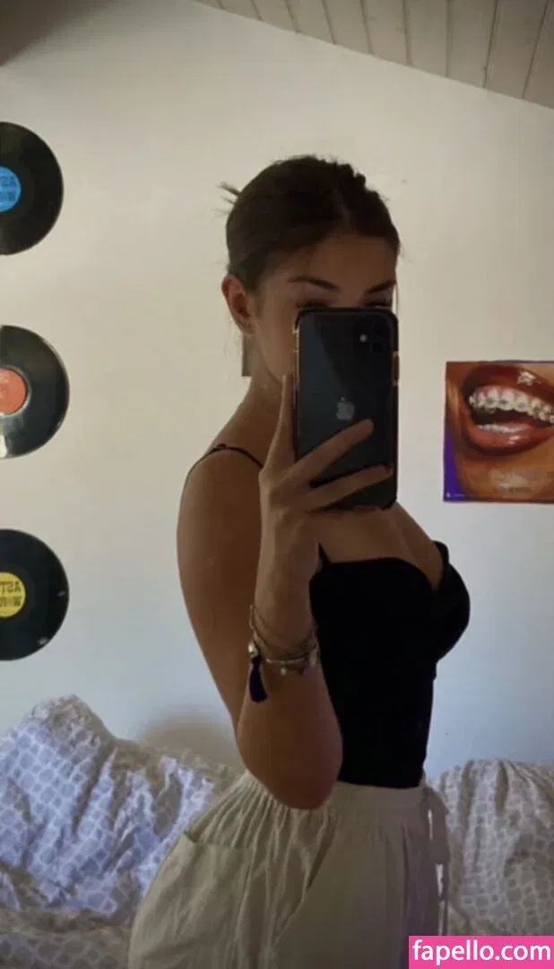 emmy_almyy Onlyfans Photo Gallery 