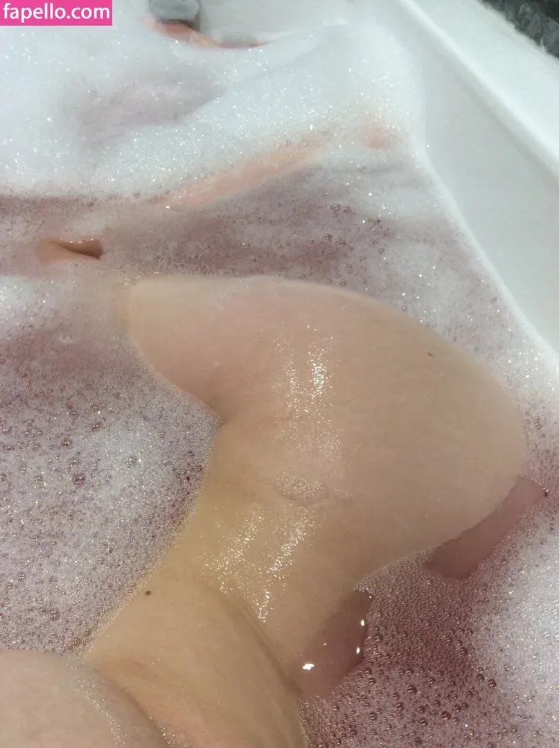 emmy_almyy Onlyfans Photo Gallery 