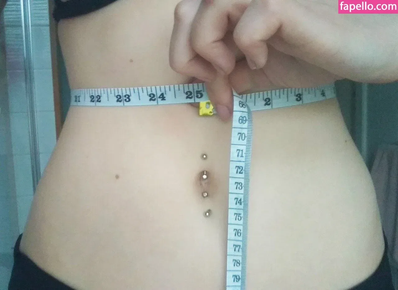 emmy_almyy Onlyfans Photo Gallery 