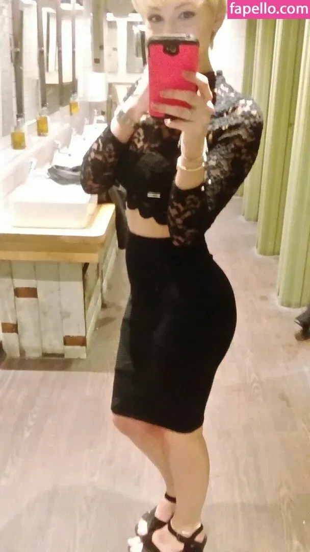 emmy_almyy Onlyfans Photo Gallery 