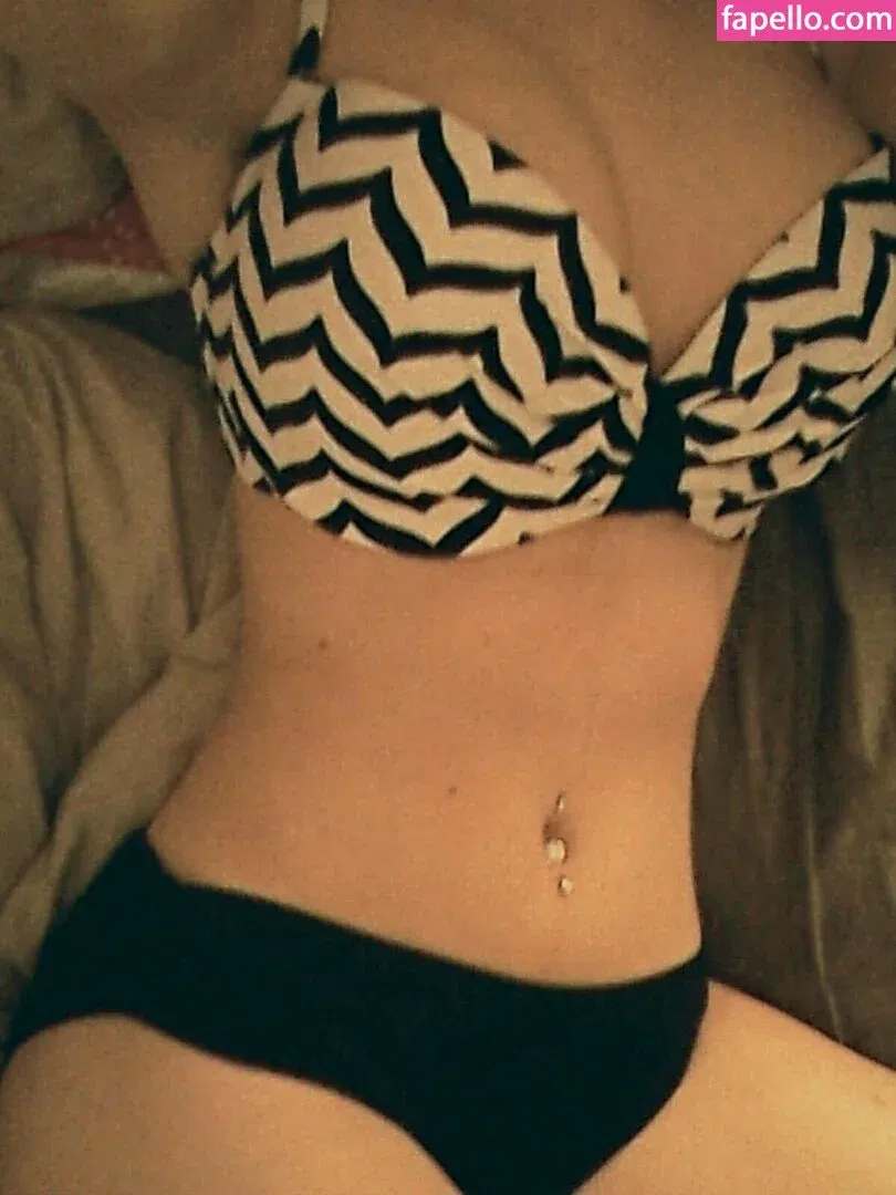 emmy_almyy Onlyfans Photo Gallery 