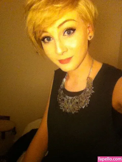 emmy_almyy Onlyfans Photo Gallery 