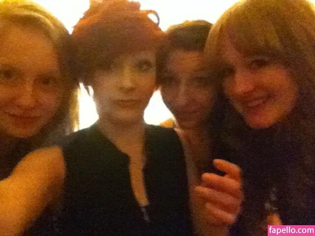 emmy_almyy Onlyfans Photo Gallery 