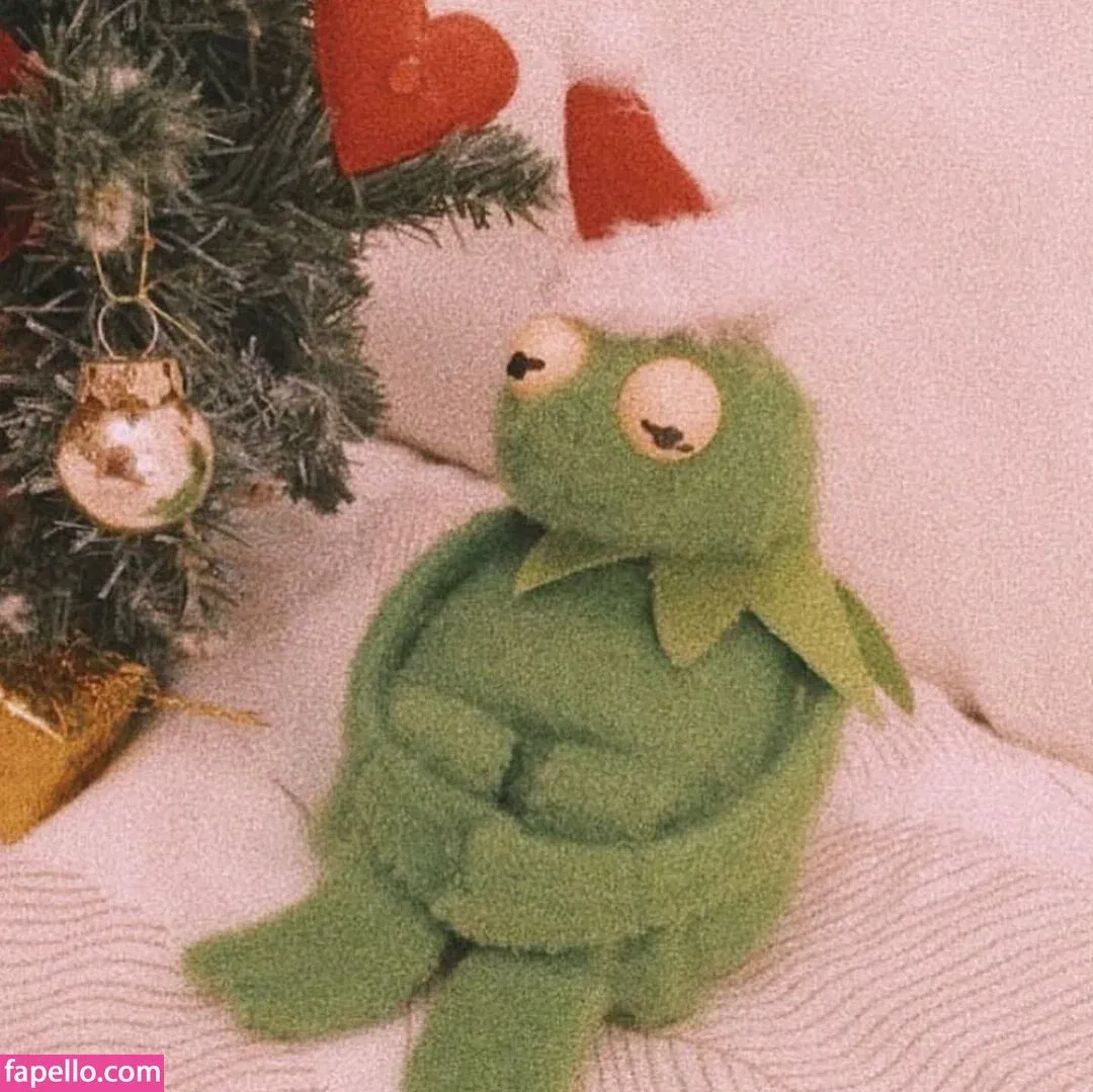 emmy_almyy Onlyfans Photo Gallery 