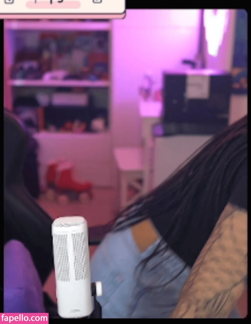 samora Onlyfans Photo Gallery 