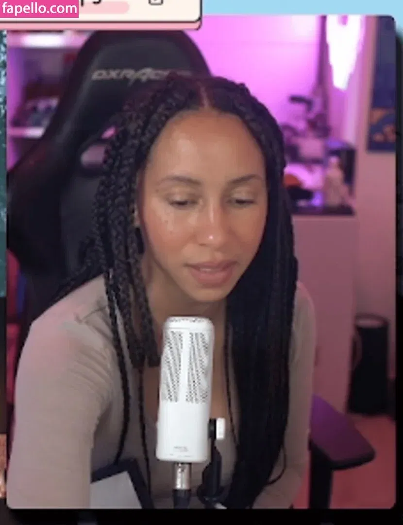 samora Onlyfans Photo Gallery 