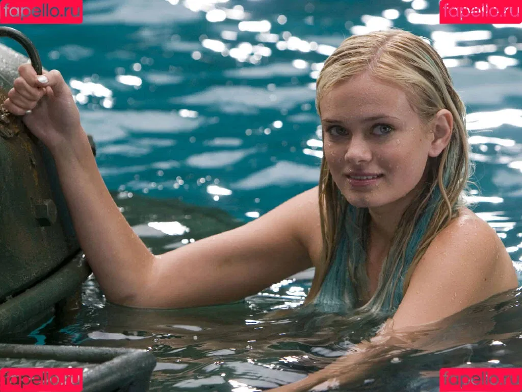 Sara Paxton Onlyfans Photo Gallery 