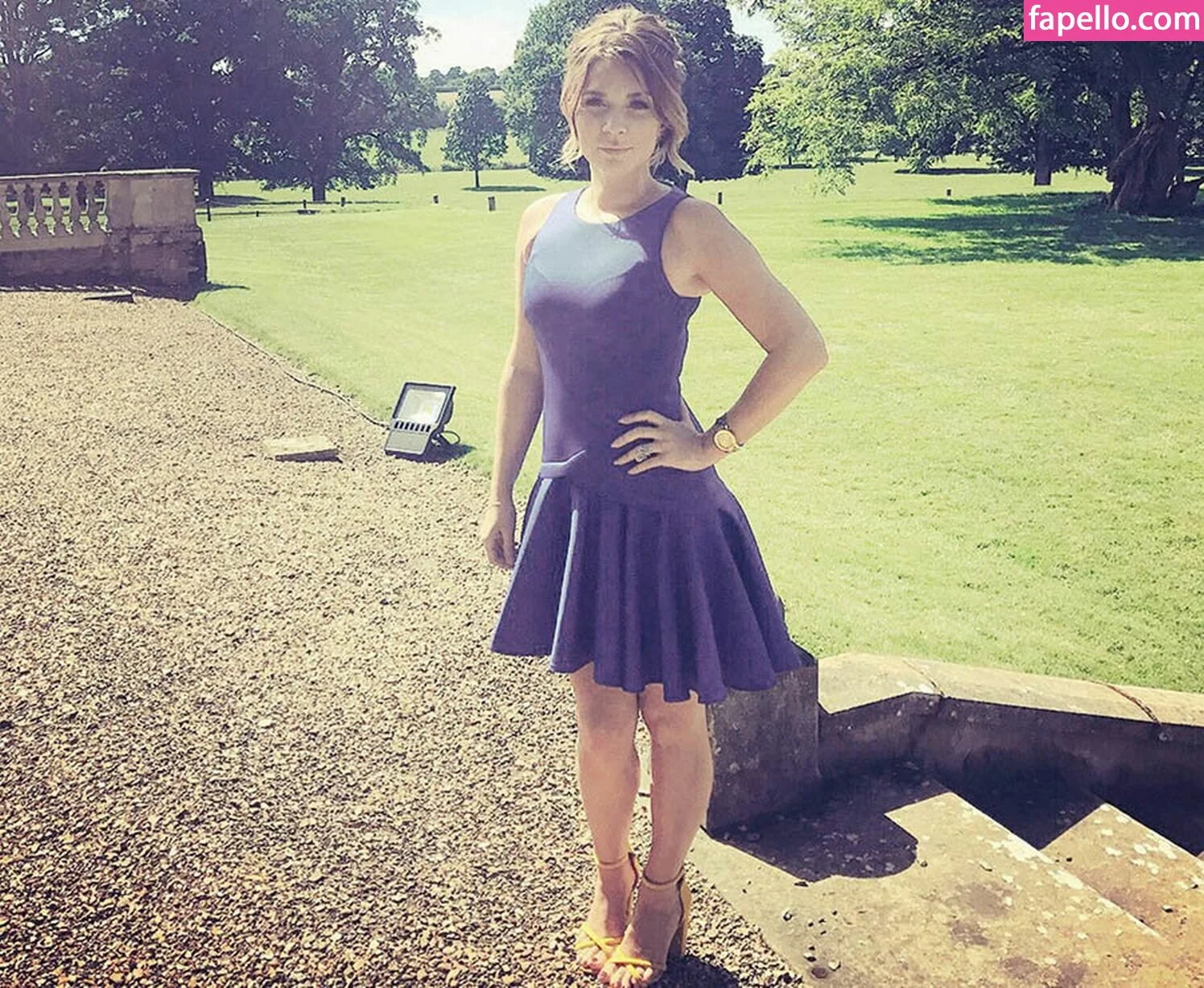 Candice Brown Onlyfans Photo Gallery 