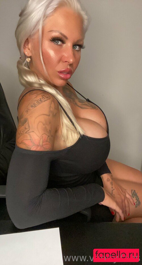 Viking Vanity Onlyfans Photo Gallery 