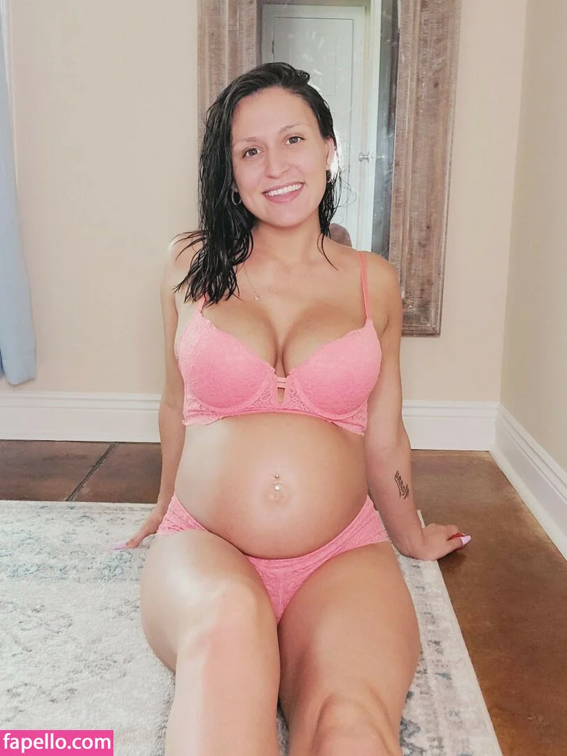 Babymuay18 Onlyfans Photo Gallery 
