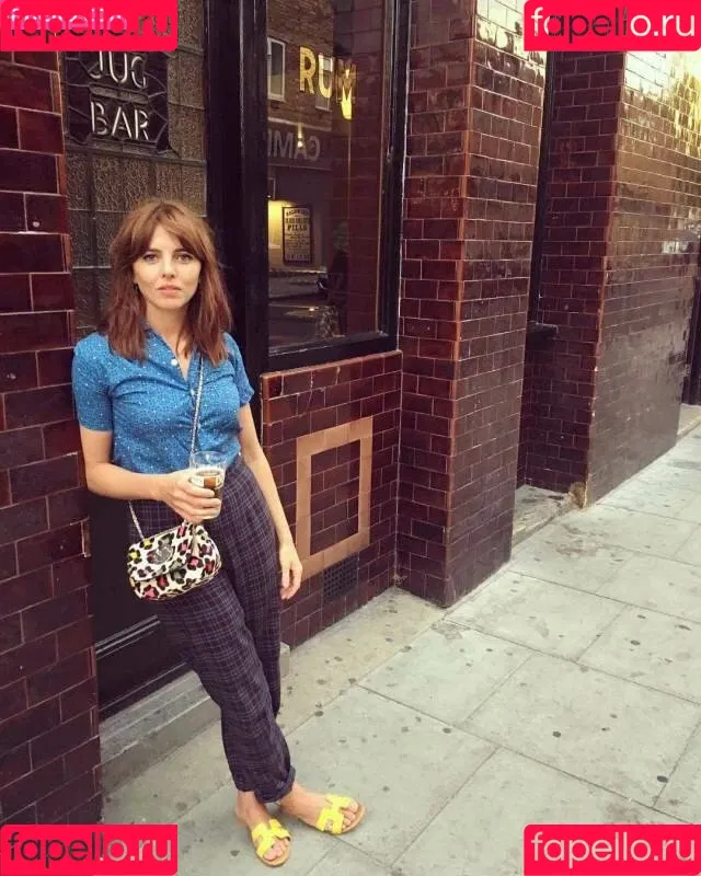 Ophelia Lovibond Onlyfans Photo Gallery 