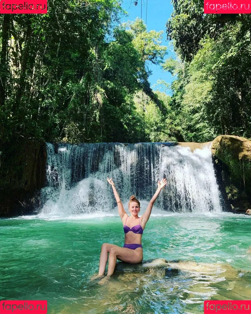 Ophelia Lovibond Onlyfans Photo Gallery 