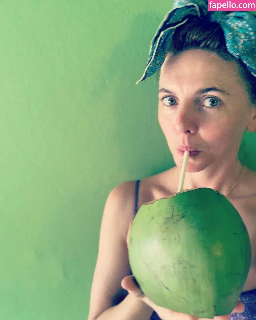 Ophelia Lovibond Onlyfans Photo Gallery 