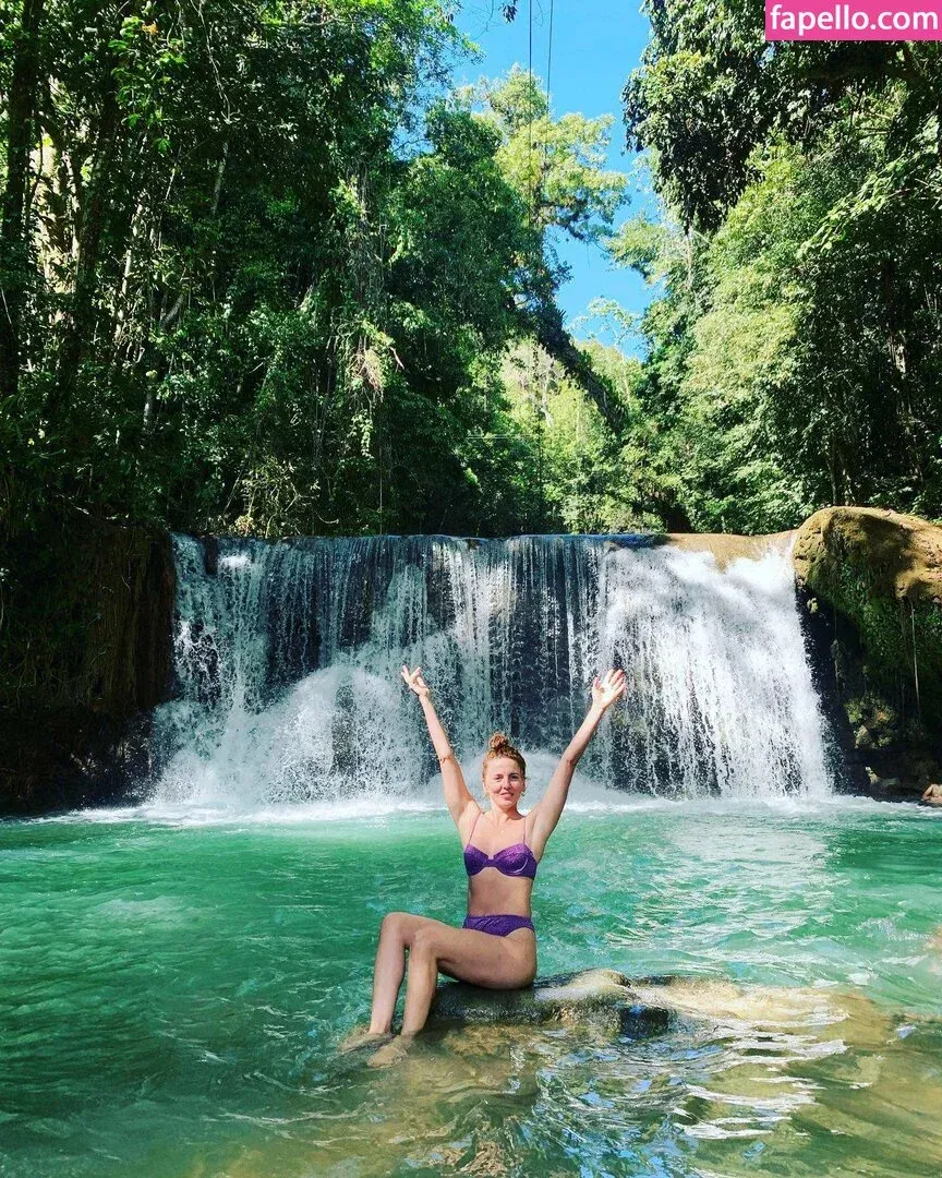 Ophelia Lovibond Onlyfans Photo Gallery 