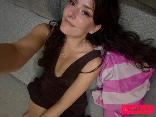 Ultia Nude Onlyfans Photo 31