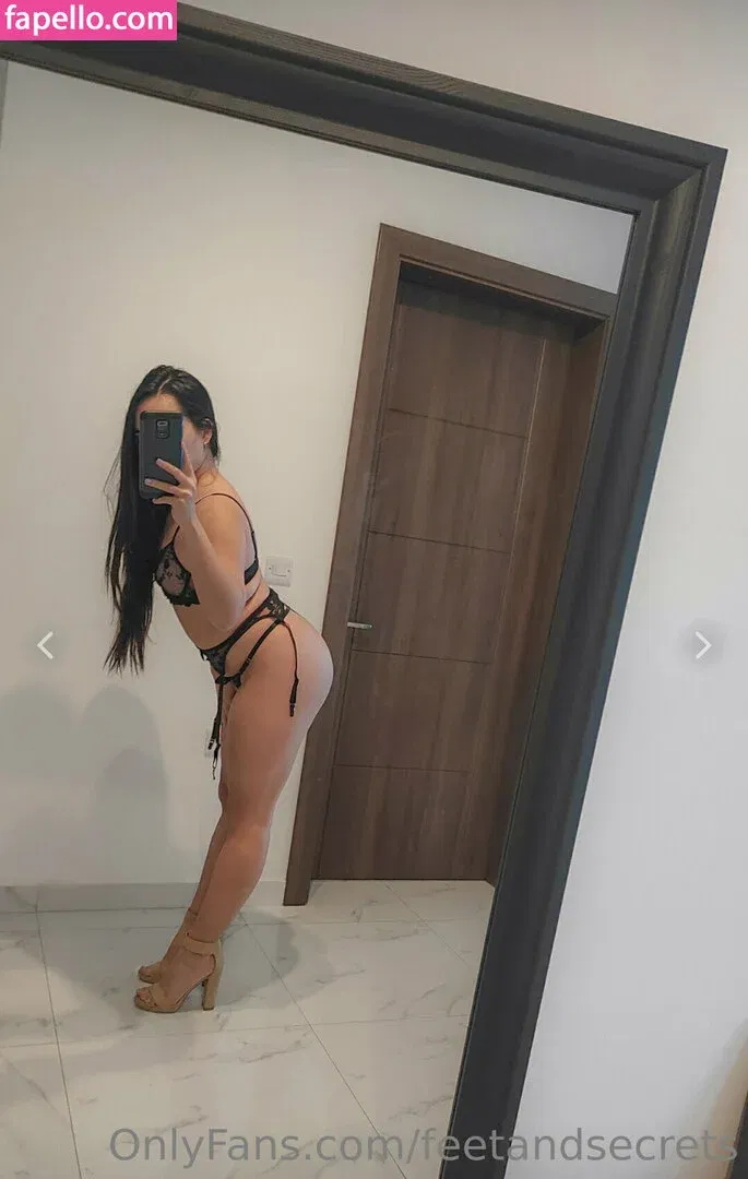 feetandsecrets Onlyfans Photo Gallery 