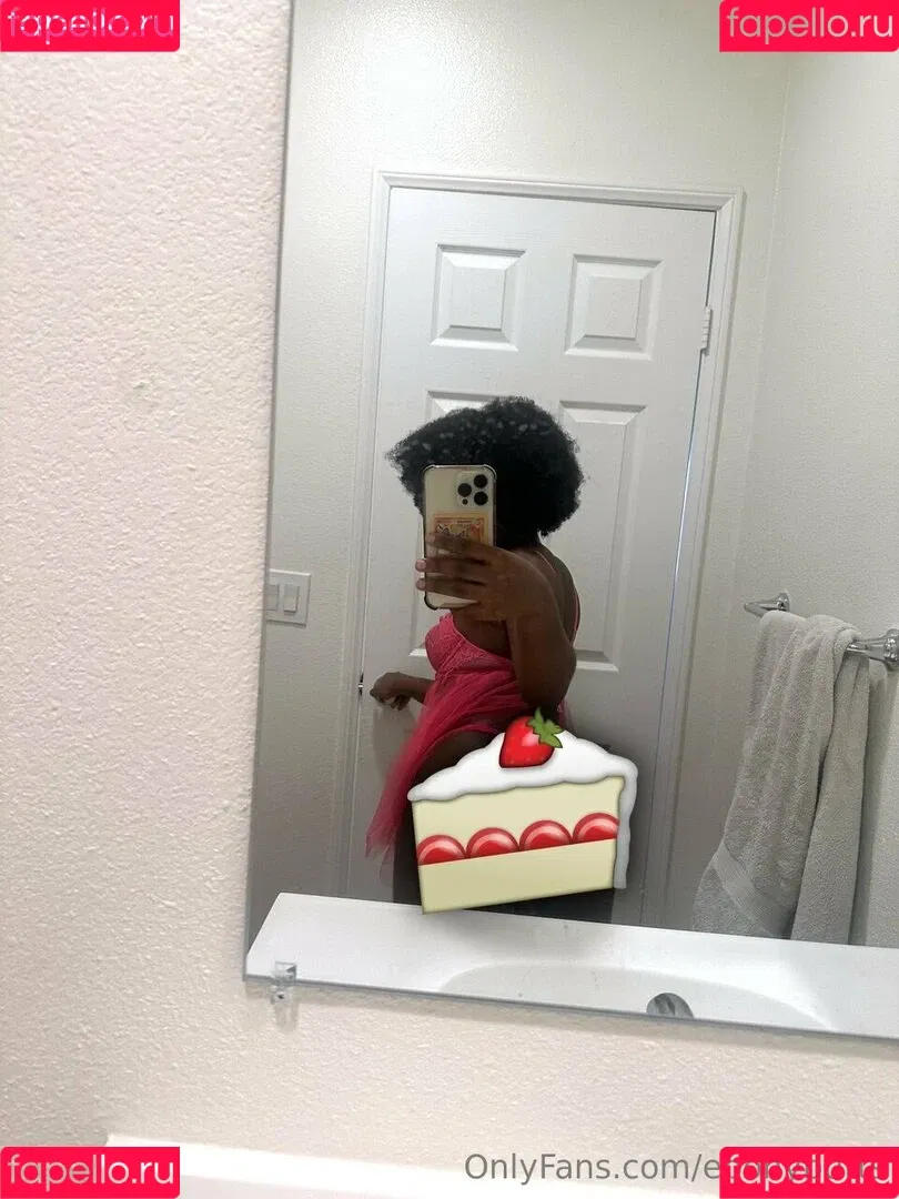 Ebony Butts Onlyfans Photo Gallery 