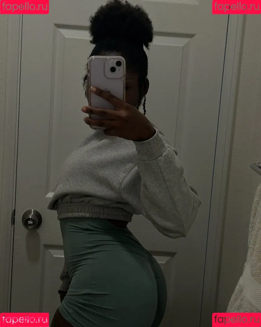 Ebony Butts Onlyfans Photo Gallery 