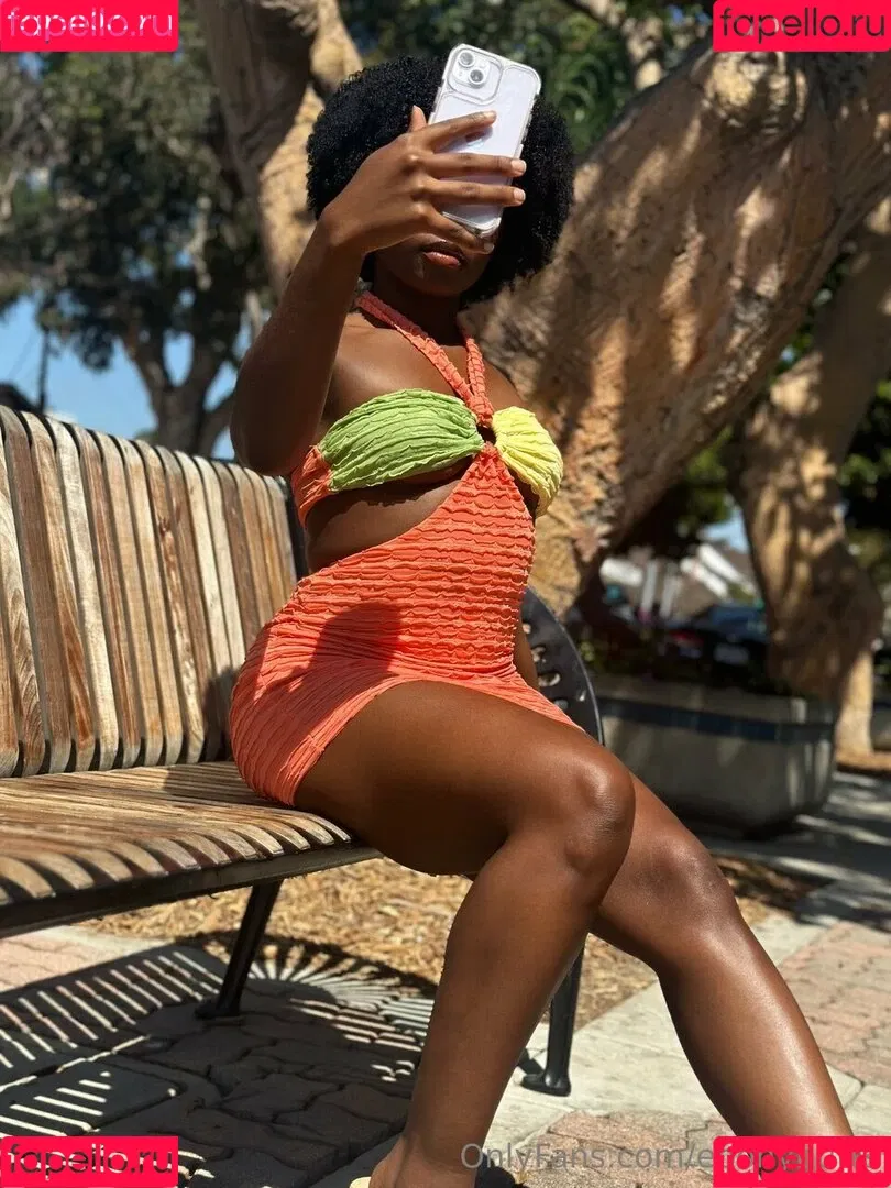 Ebony Butts Onlyfans Photo Gallery 