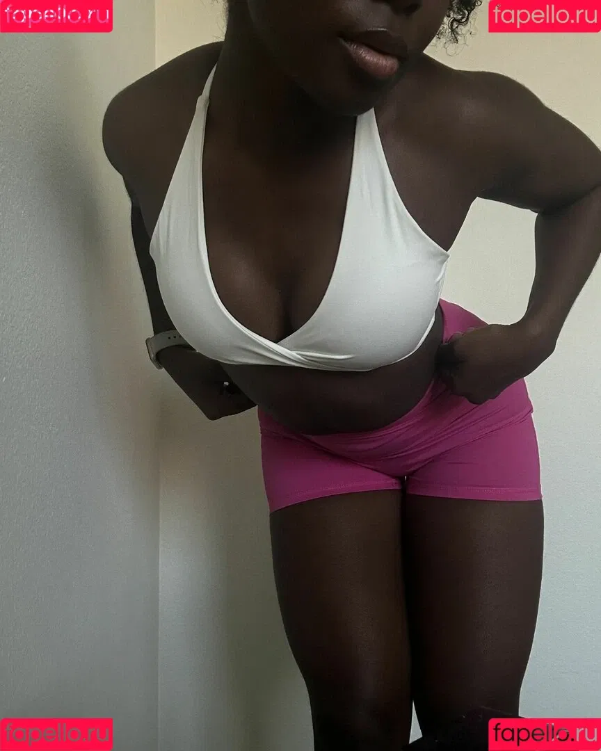 Ebony Butts Onlyfans Photo Gallery 