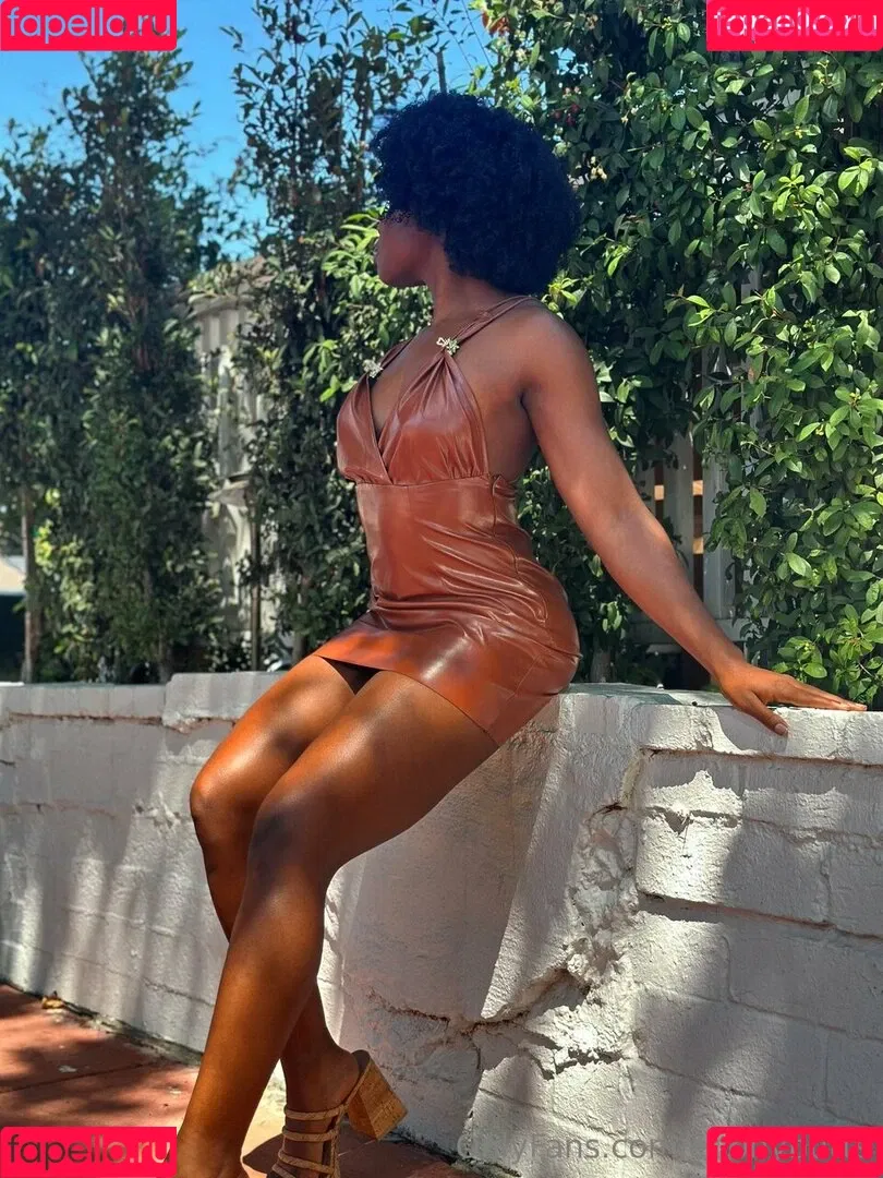 Ebony Butts Onlyfans Photo Gallery 