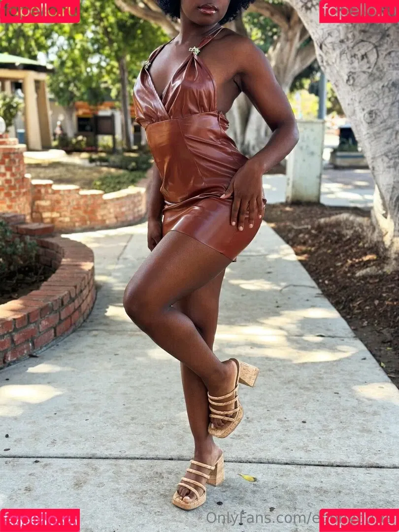 Ebony Butts Onlyfans Photo Gallery 