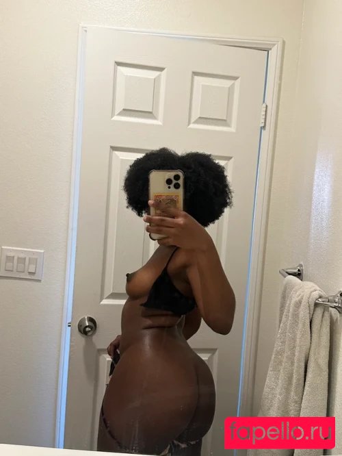 Ebony Butts Nude Onlyfans Photo 10